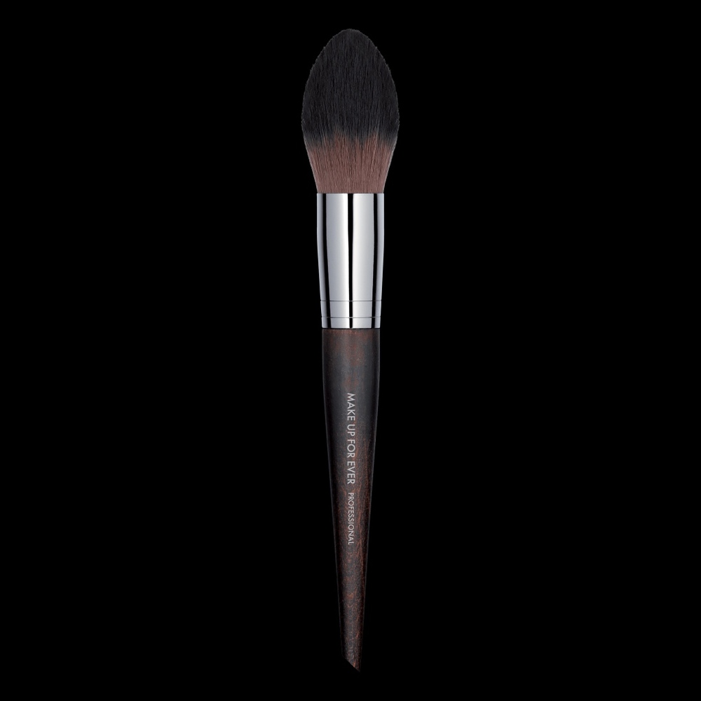 make up forever blush brush 160